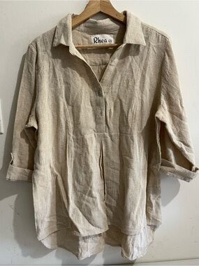 Rhea Women's Relaxed Linen Button-Front Blouse in Natural Beige